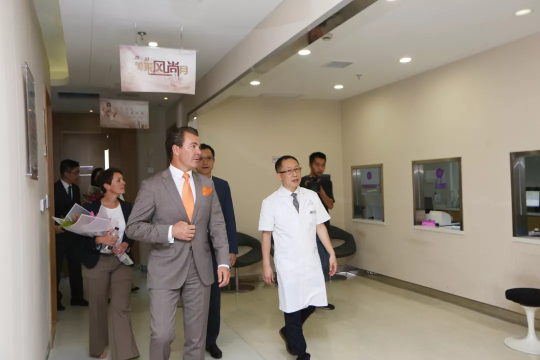 上海美莱被授予“2018年度5P标准化手术流程示范中心”