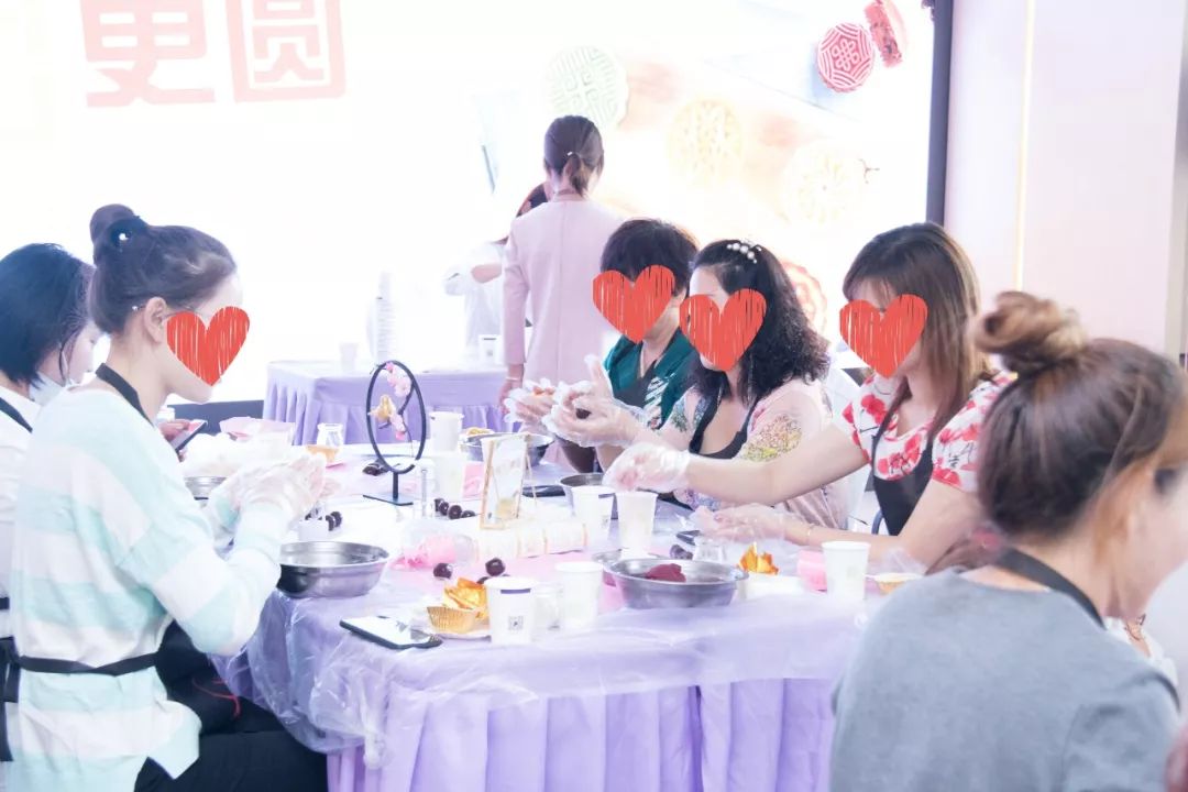 上海美莱“眼技派•高鼻格”&“有你月更圆”活动圆满结束！ 