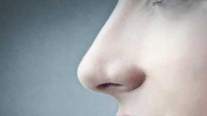 上海美莱肋软骨隆鼻|专人定制，缔造经典美鼻！