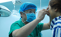 美莱案例黄思斓整形现场